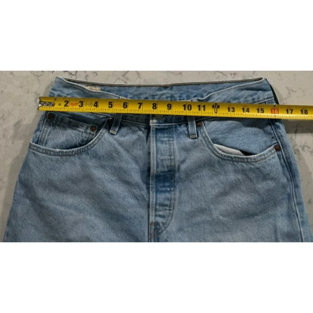 Levi's 501 Jeans Mens 31x30 Blue Light Wash Button Fly Straight Leg Indie Sleaze